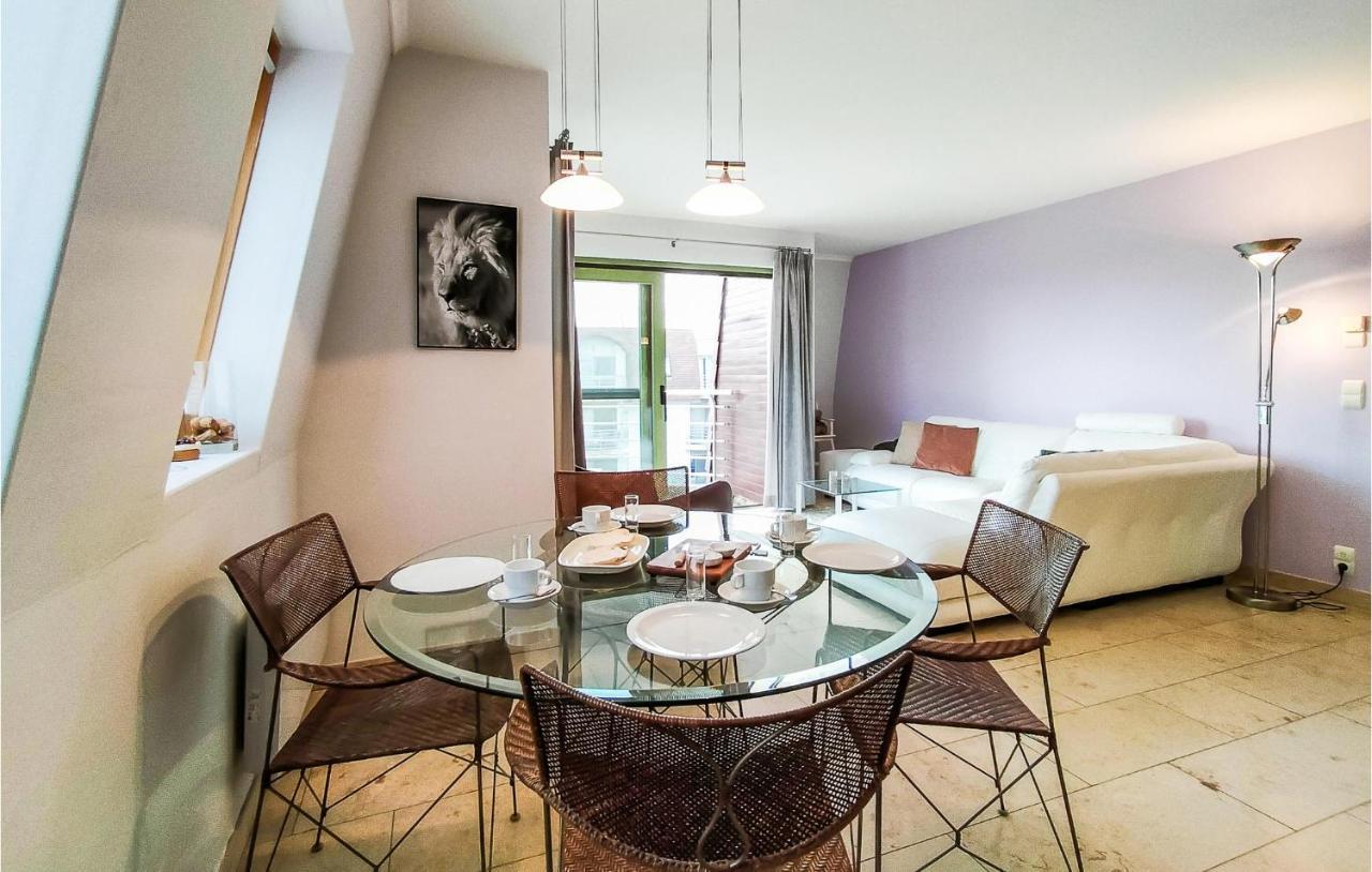 Appartement In With Kitchen Bredene